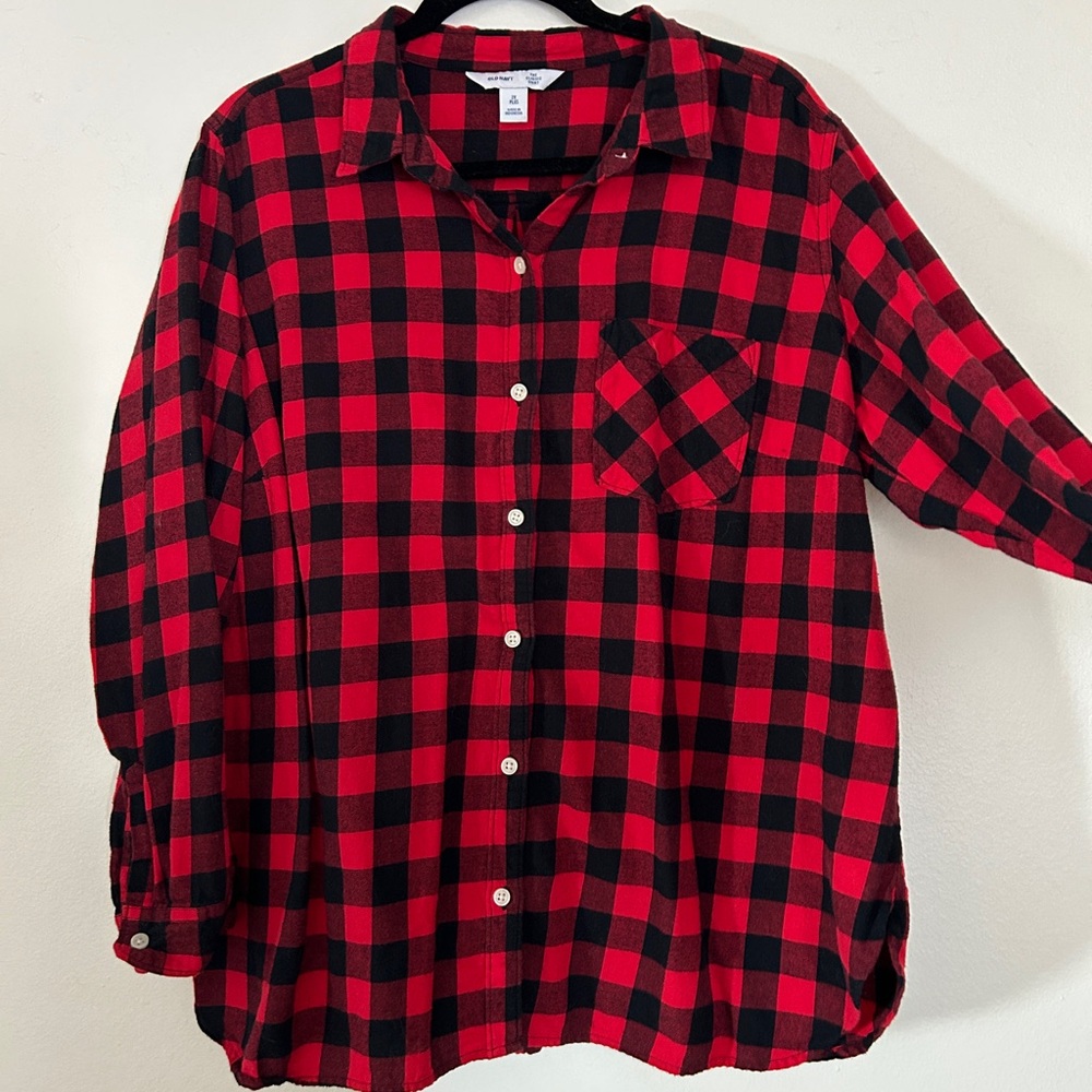 Old Navy buffalo plaid classic shirt